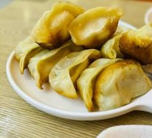 Hu's Pan-Fried Dumplings