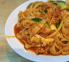 Egg Stir-Fried Knife-Sliced Noodles
