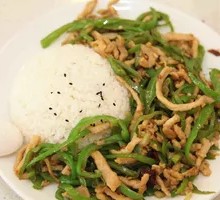 Bell Pepper and Pork Noodles