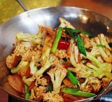 Spicy Cauliflower in Hot Pot