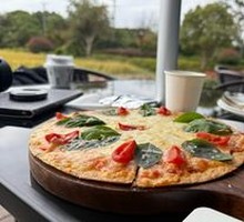 Garden Deluxe Cheese Pizza