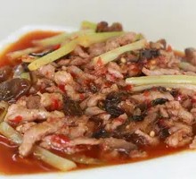 Wood Ear Mushroom and Pork Shreds