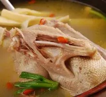 Old Duck Soup with Bai Ling Grass