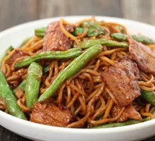 Pork and Green Bean Stew Noodles