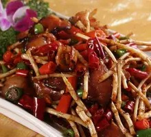 Houttuin Pork with Houttuin Herb