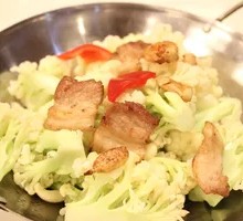 Spicy Cauliflower in Hot Pot