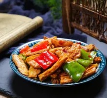 Smoked Bamboo Shoots with Preserved Meat Baozi Rice