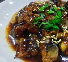 Braised Eel with Garlic