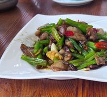 Homestyle Stir-Fried Pork