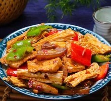 Fried Tofu Skin and Preserved Pork Bucket Rice