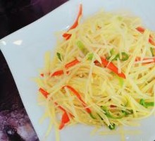 Sliced Potatoes with Green Pepper