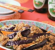 Eggplant Stir-Fry with Pork Noodles