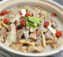 Chicken with Pig's Stomach