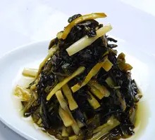 Steamed Small Yellow Croaker with Preserved Mustard Greens