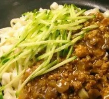 Fried Sauce Handmade Wide Noodles