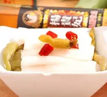 Sour Spicy Radish