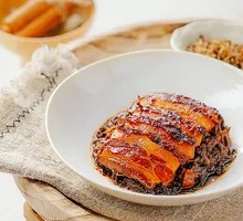 Preserved Vegetable Braised Pork