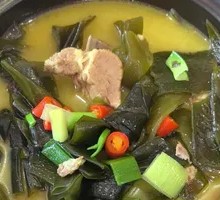 Pork Rib and Kelp Stew