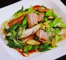 Garlic Stir-fried Salted Pork
