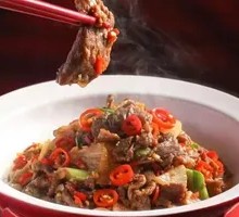 Sour Radish Stir-Fried Beef