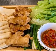 Fried Pancake Scallion Roll Meat