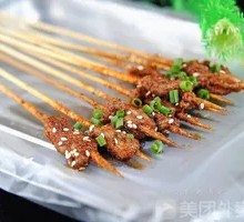 Trendy Mini Meat Skewers