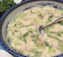 Shanghai Noodles in Broth