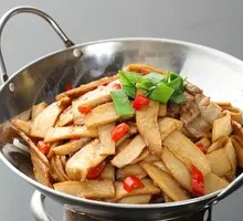 Spicy Stir-Fried King Oyster Mushrooms