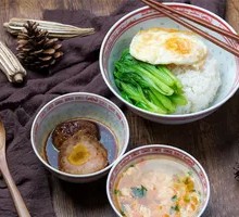 纯手工狮子头盖浇饭