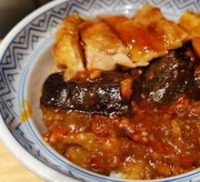 Sichuan-style Eggplant and Chicken Rice