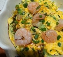 Shrimp and Scallion Stir-Fried Egg