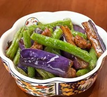 Eggplant with Minced Pork and Green Beans Stir-fry