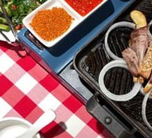 Tender Roasted Grassland Lamb Chops