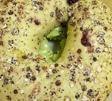 Pistachio Bagel