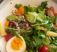 Gaga Chef's Selection Salad