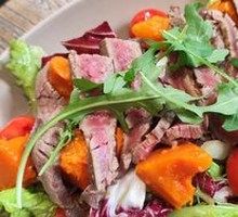 Australian Ribeye Steak Salad