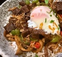 Spiced Braised Beef Shin with Hot Spring Egg and Mushroom Rice