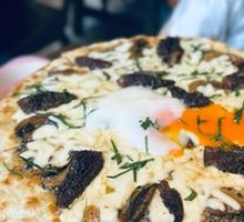 Black Truffle Porcini Pizza