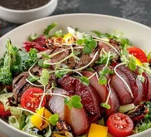 Steak and Pear Salad