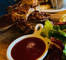 Honey-Glazed Pork Ribs