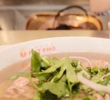 Spicy Sour Beef Noodle Soup