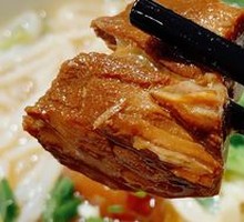 Half Meat, Half Noodles