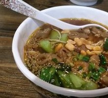 Secret-Recipe Intestine Noodles