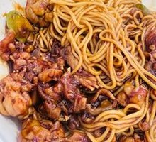 Sauce-Braised Frog Noodles