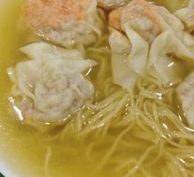 Fresh Shrimp and Caviar Dumpling Noodles