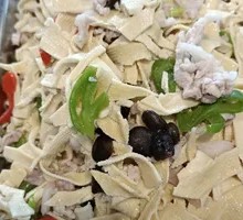 Dried Tofu Shreds with Meat Shreds