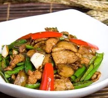 Green Pepper Stir-fried Pork