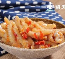 Sichuan-style Pickled Chicken Feet