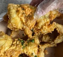 Salt-and-Pepper Frog Legs