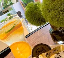 Fresh Orange Sparkling Water